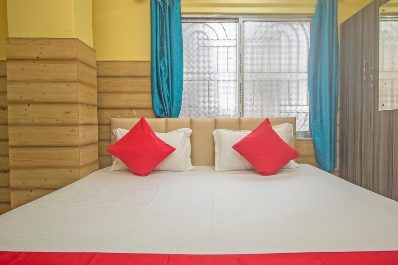 סיליגורי Oyo 30073 Triveni Lodge מראה חיצוני תמונה